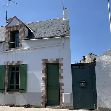 Charmante Maison Au Croisic Avec Veranda Et Jardin Pour 4 Personnes, Chiens Acceptes - Fr-1-843-20 *